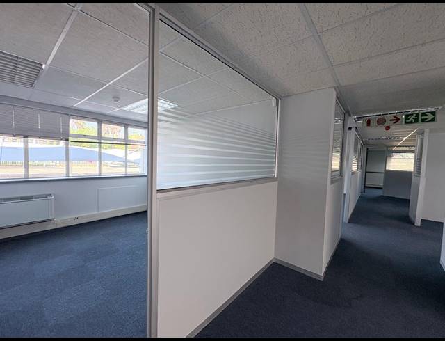 2,428M² OFFICE TO LET IN RANDJESPARK